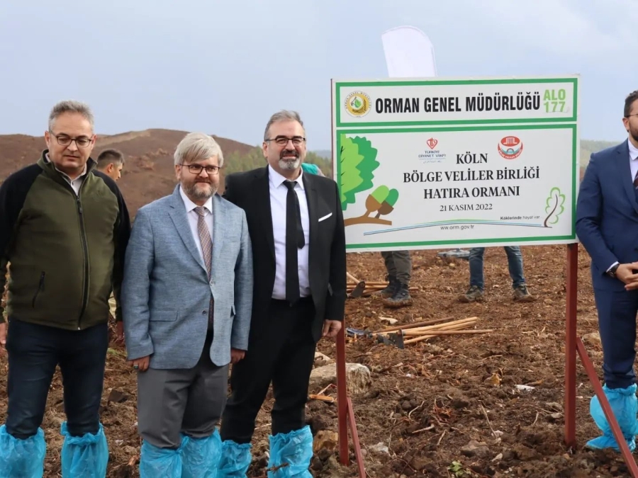 DİYANET VAKFI SÜMBÜLLERDE 33BİN FİDANI TOPRAKLA BULUŞTURDU