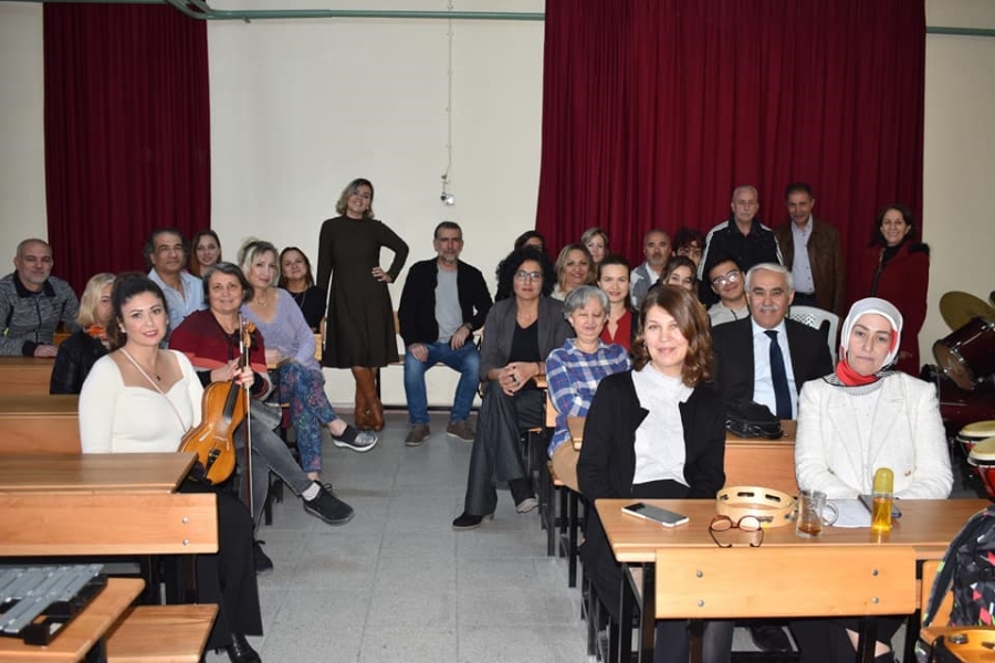 Türk Müziği Öğretmenler korosu 24 Kasım Öğretmenler Günü’ne damga vuracak