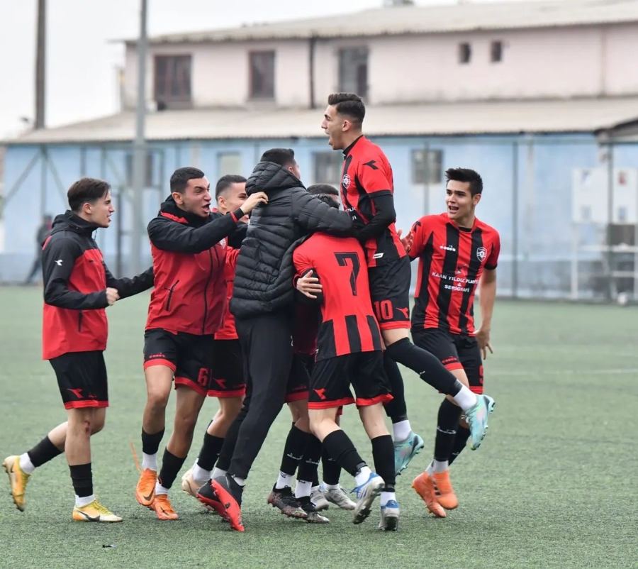 YILDIZSPOR 45 FK DEVREYİ ZİRVEDE TAMAMLADI