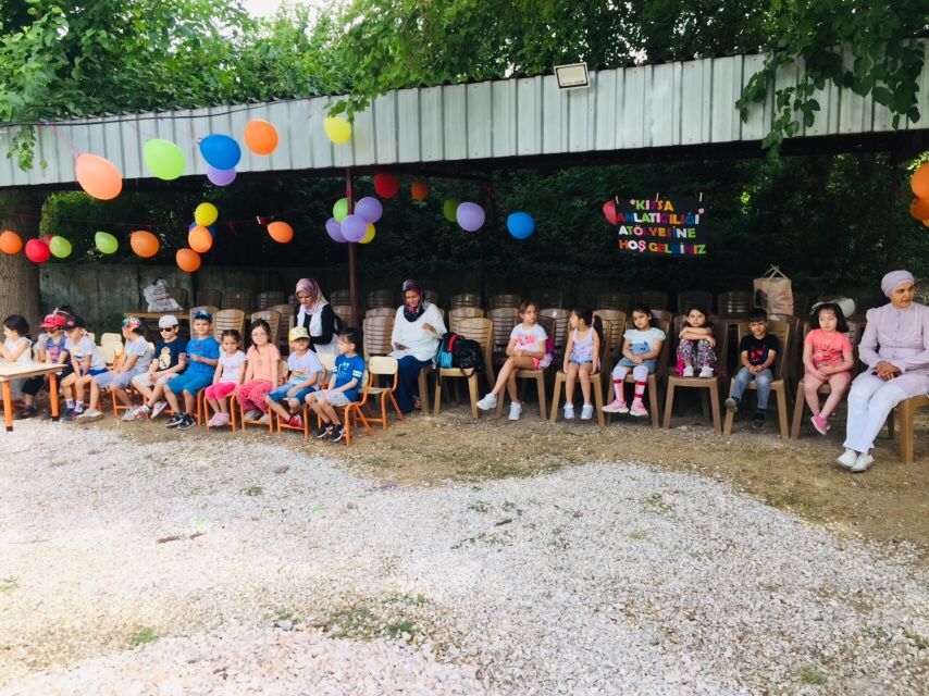 YUNUSEMRE  ANAOKULU ÖĞRENCİLERİ DOĞADA ÇOCUK RUHUYLA ÖZGÜRCE EĞLENDİLER