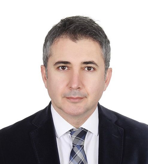 Yücel Namal