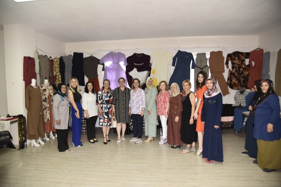 YUNUSEMRELİ HANIMLARIN ESERLERİ GÖRÜCÜYE ÇIKTI