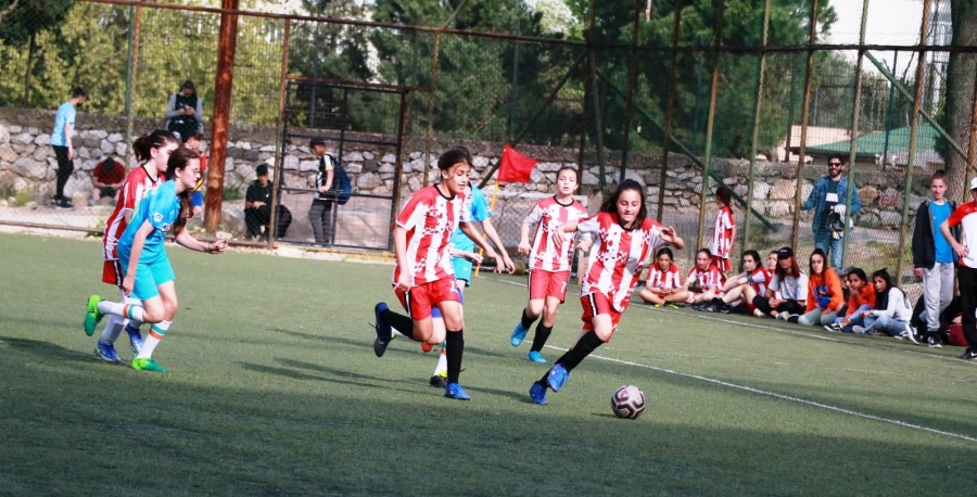 MANİSA KIZLAR U13 VE U15 YEREL MÜSABAKALARINDA 3 TAKIM MÜCADELE EDECEK