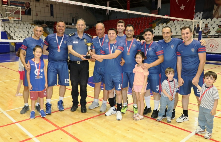 VALİLİK KUPASI VOLEYBOL TURNUVASI