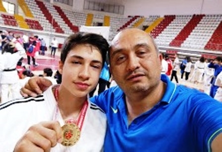 Yunusemreli judocu Emin Levent Yelkenci Türkiye Şampiyonu