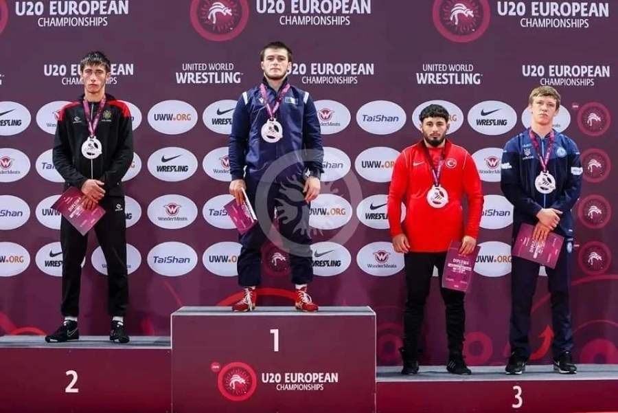U20 Serbest Milli Takımdan 3 bronz madalya