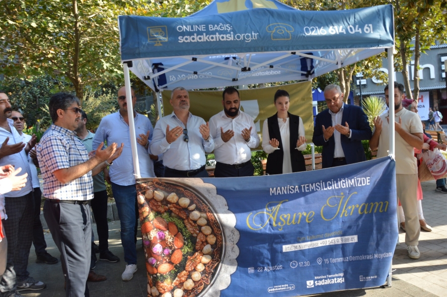 Sadakataşı Derneği Manisa Temsilciliğinden Aşure Hayrı