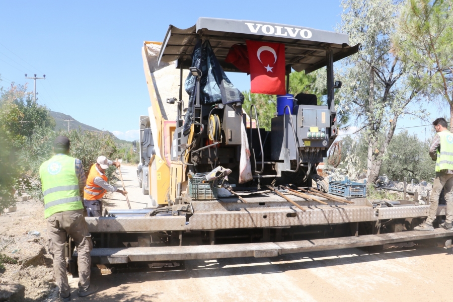 Büyükşehir, Büyükbelen’in yolunu yeniliyor 