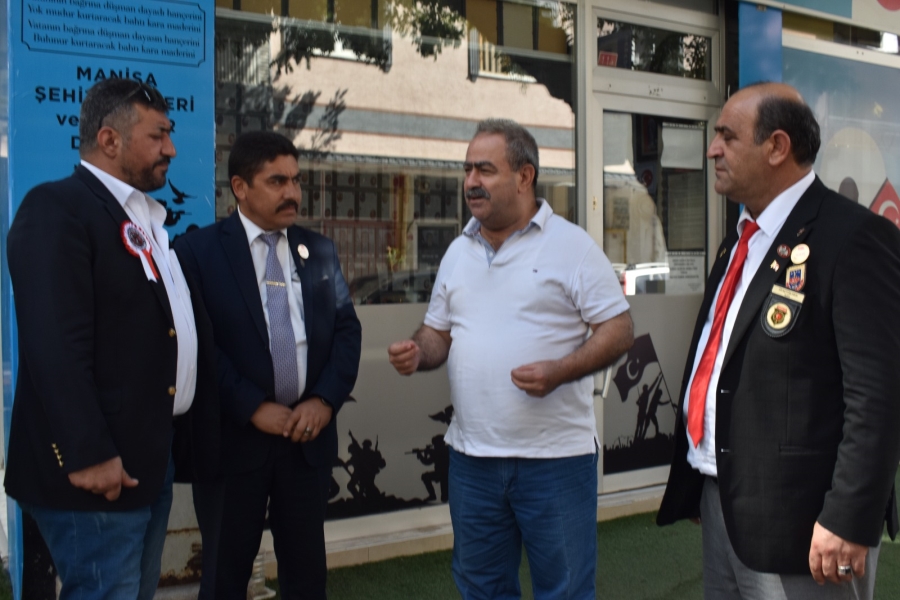 Manisa Saadet Partisi İl  Başkanlığından  gazilere ziyaret