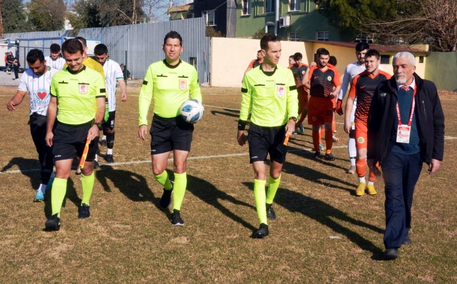 Akhisar Anadolu FK: 5 Mecidiye Tarımspor: 0