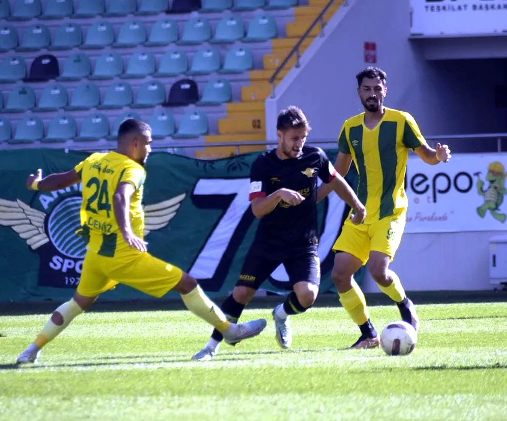 Akhisarspor, son dakikada yıkıldı 1-1