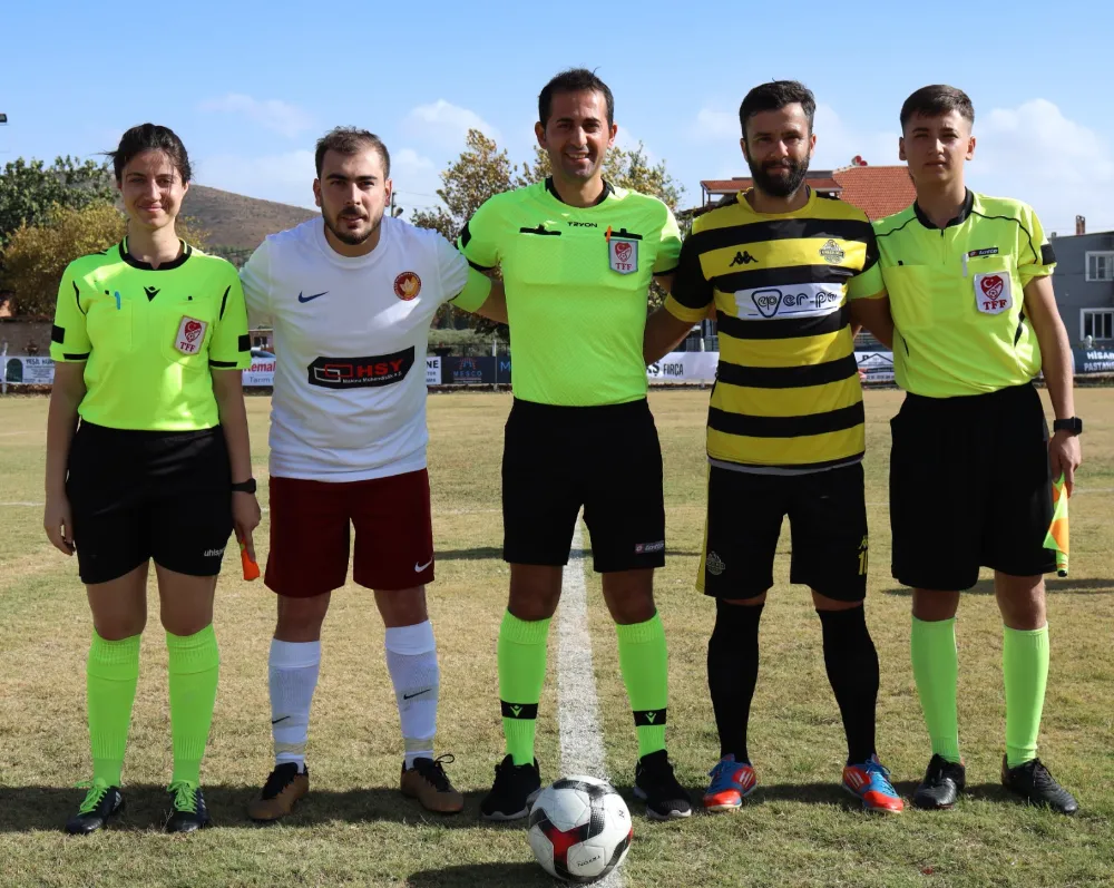 Akhisar takımlarından 1 galibiyet, 1 mağlubiyet