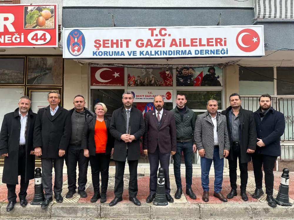 İYİ PARTİLİ ADAY AKAN’IN İLK DERNEK ZİYARETİ ŞEHİT AİLELERİ VE GAZİLERE