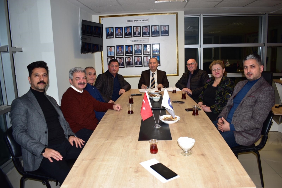Manisa Hemşehri Kültürleri Dayanışma Derneğinden depremzedelere destek