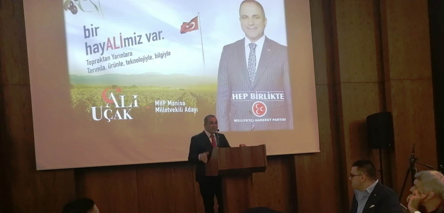 Ali Uçak, Manisa basınıyla iftarda buluştu. 