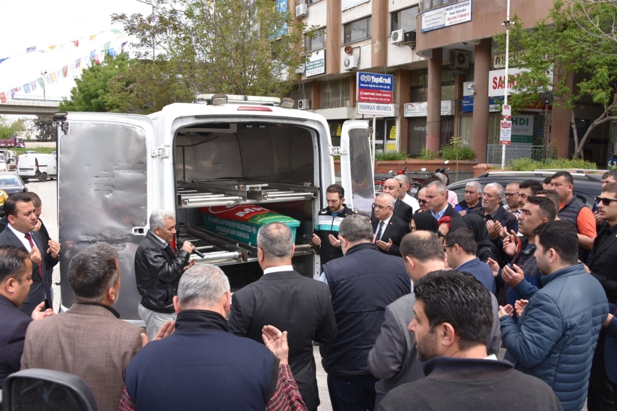 Başkan  Mehmet Akın Son Yolculuğuna uğurlandı