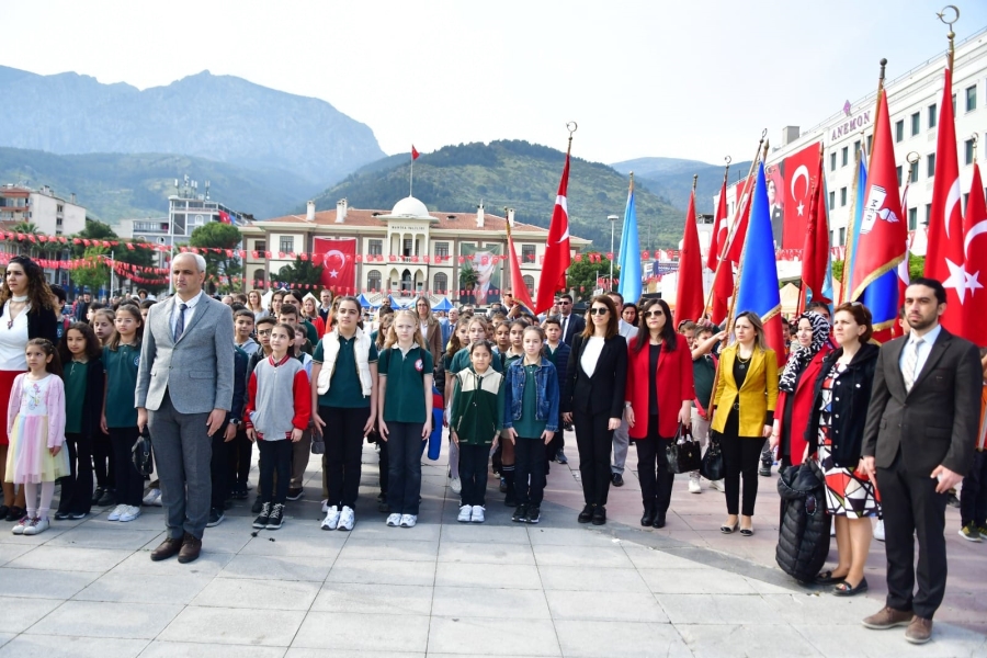 Manisa’da 23 Nisan coşkusu yaşandı