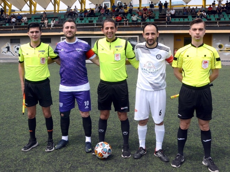 Akhisargücü, dolu dizgin 4-0