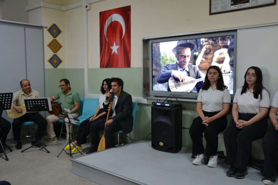 Aşık Veysel Gediz Anadolu Lisesi