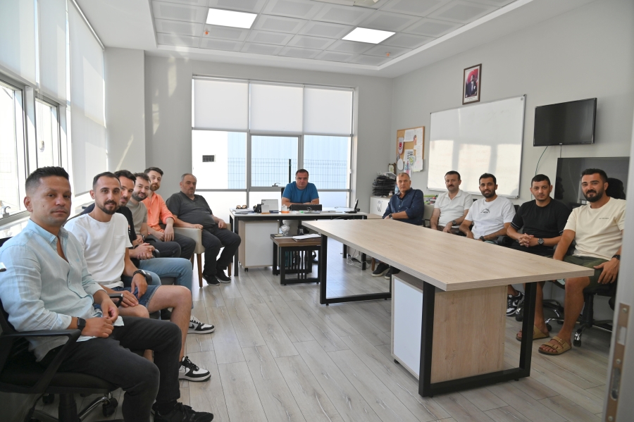 Manisa BBSK Basketbolda Teknik Ekip Toplantıda Bir Araya Geldi