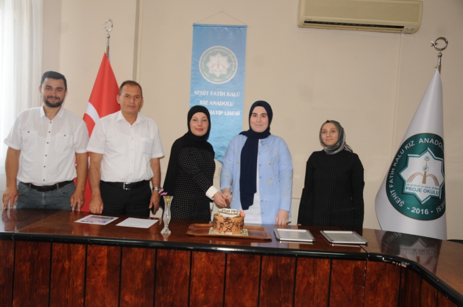 Manisa Şehit Fatih Kalu Kız Anadolu İmam Hatip Lisesi’nden YKS 2023 başarısı