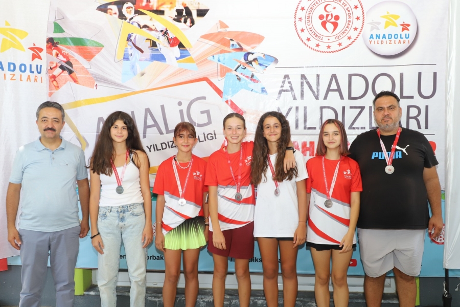 Manisa’da yapılan (ANALİG) Tenis Yarı Final müsabakaları tamamlandı  