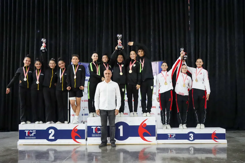 Manisa BŞBSporlu Sporculardan Aerobik Cimnastik Şampiyonasında 5 Madalya 1 Kupa  