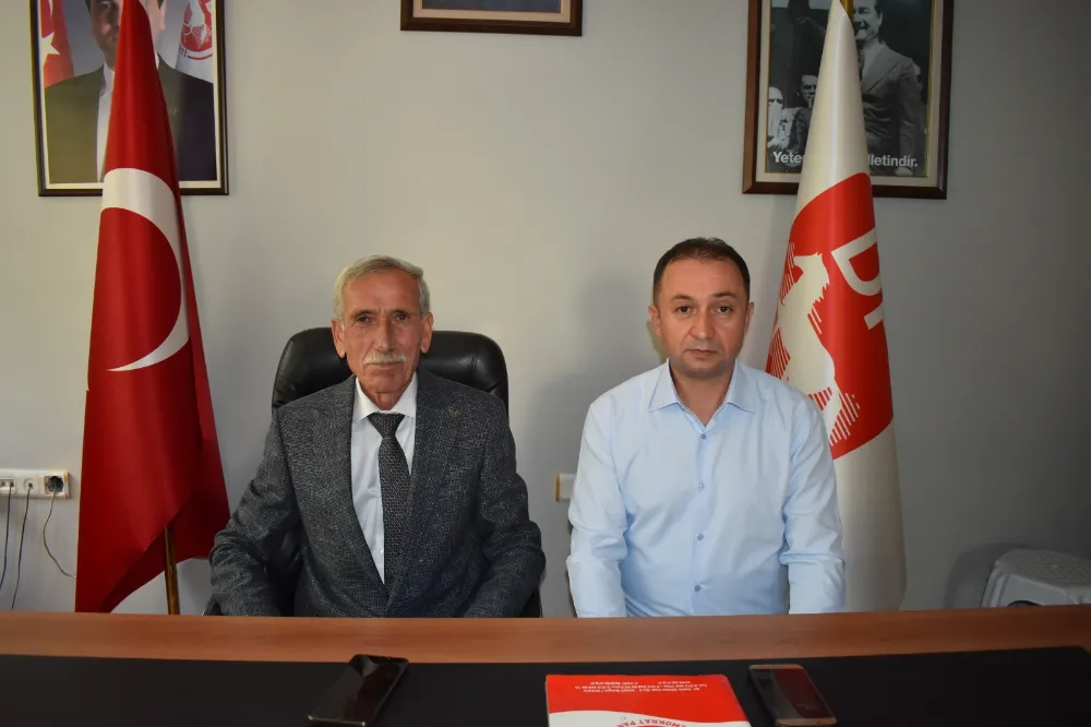 DEMOKRAT PARTİ YUNUSEMRE İLÇE BAŞKANI FEHMİ TAŞKIN OLDU