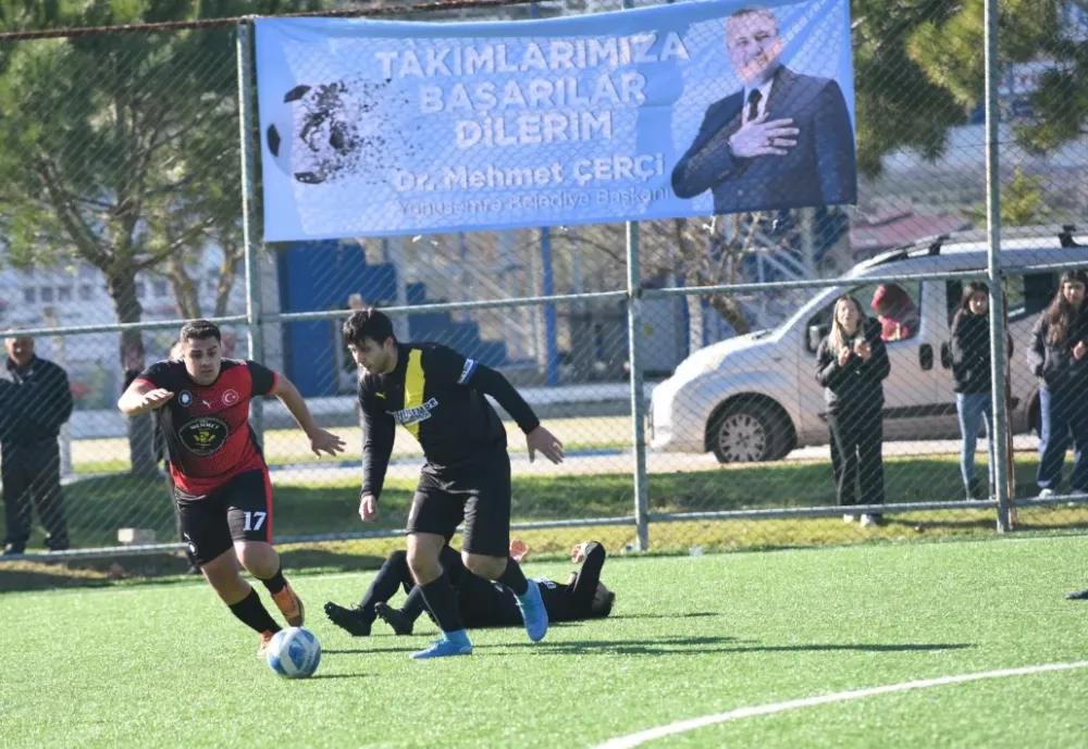 YUNTDAĞ FUTBOL TURNUVASI GOL YAĞMURUYLA BAŞLADI