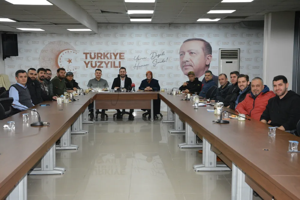 AK Parti Tanıtım Medya Başkanı Emre Şener, Manisa basınıyla buluştu