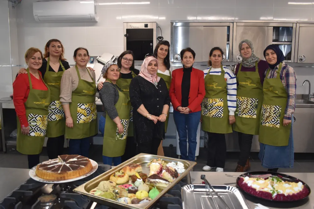 Yunusemre Halk Eğitimi Merkezi geleceğin pasta ustalarını yetiştiriyor