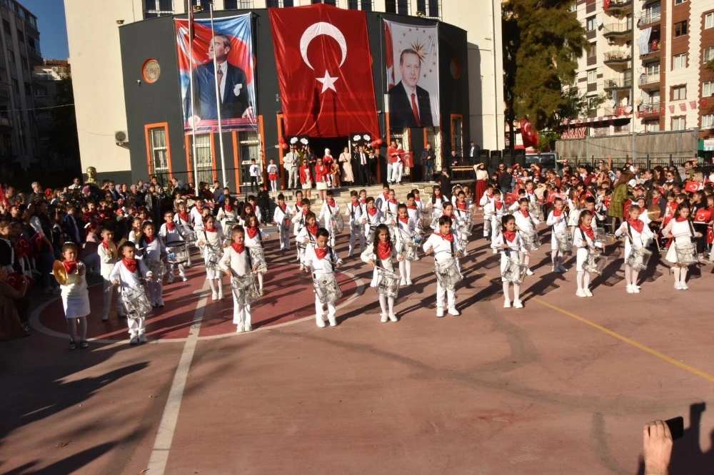 Halil Yurtseven İlkokulu’nda 29 Ekim coşkusu zirveye çıktı