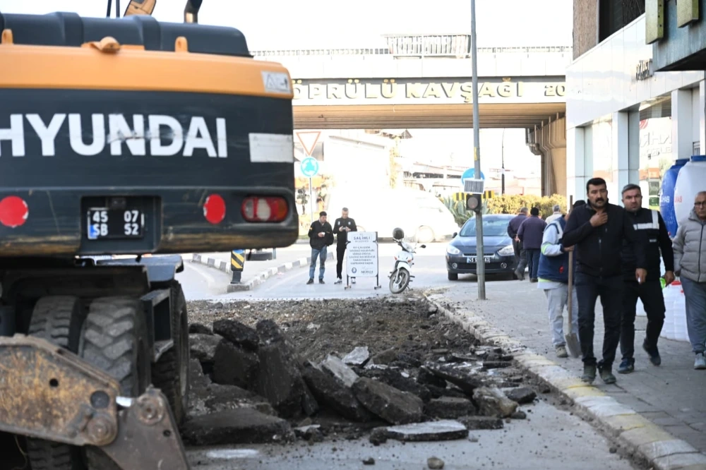 Garaj Caddesi’nde Asfalt Yenileme Başladı