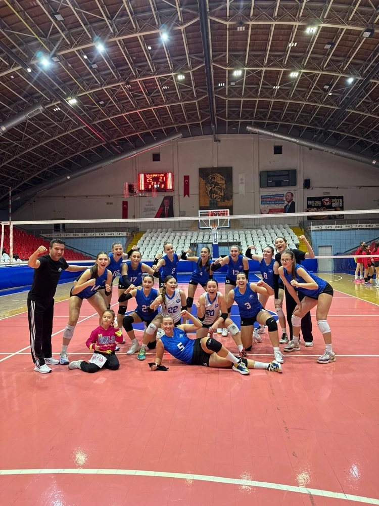 Manisa Derbisinde Ataspor Kazandı: 3-1