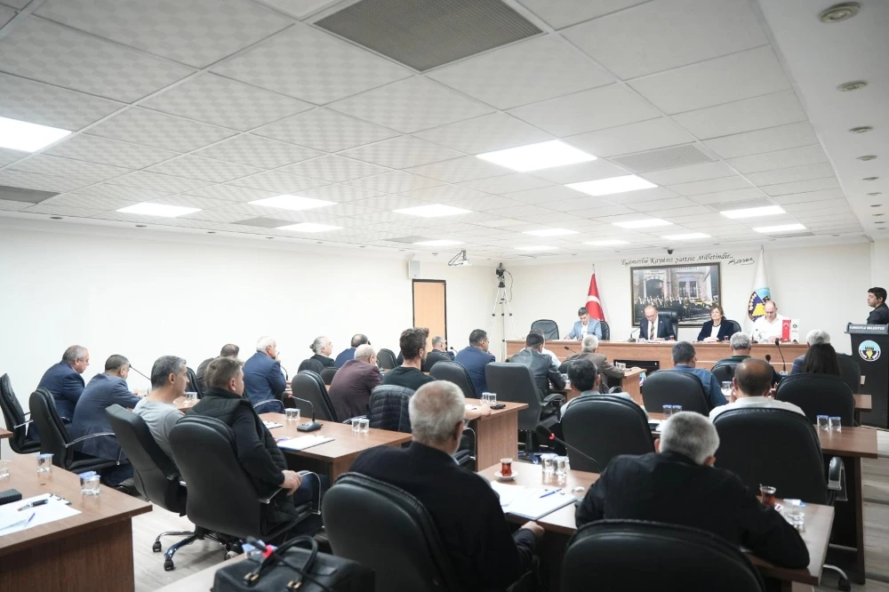 Başkan Çetin Akın’dan Ret Oyu Tepkisi: “Halk Görecek Bunları”