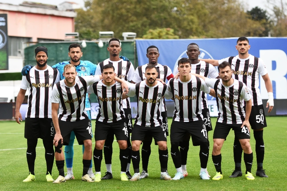 Manisa FK, Deplasmanda Sivasspor Karşısında Galibiyet Arayacak