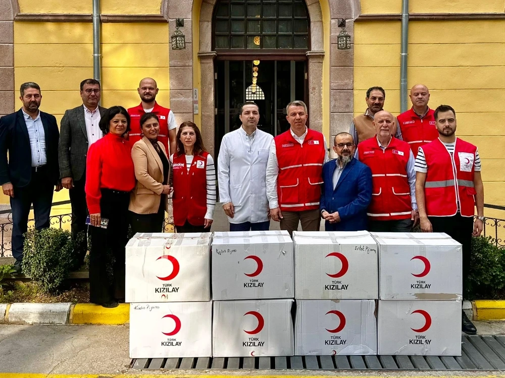 Türk Kızılay Manisa’dan Hastalara Anlamlı Destek