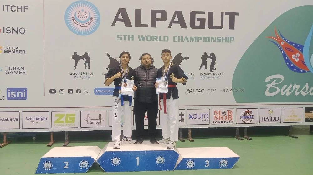 Manisalı sporculardan Alpagut’ta üç dünya derecesi