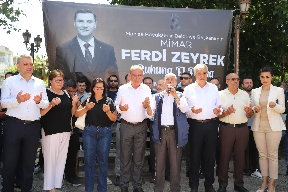 Manisa’nın Evladı Ferdi Zeyrek Turgutlu’da Dualarla Anıldı