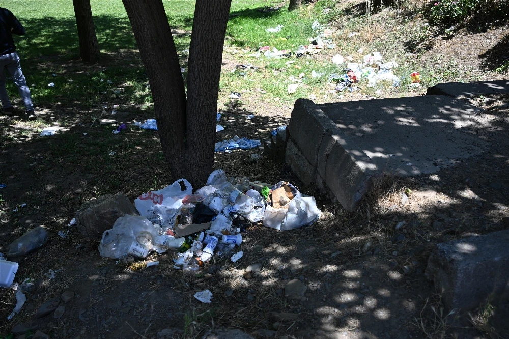 Salihli’de Piknik Alanları Temizlendi, Uyarılar Yapıldı