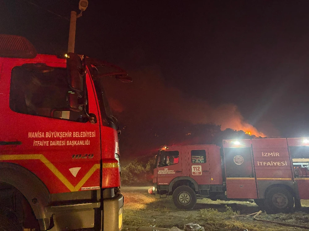 Manisa Büyükşehir Belediyesi’nden Aliağa ve Foça’daki Yangınlara Destek
