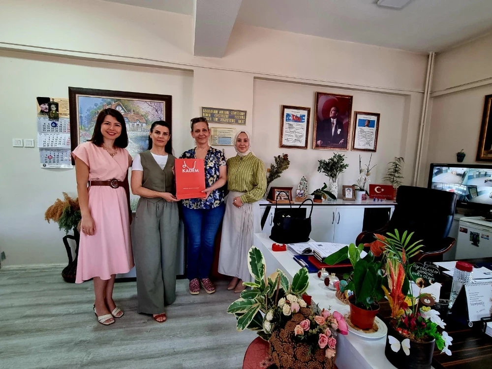 KADEM’den Manisa’da Kadınlara Hukuk ve Destek Eğitimi