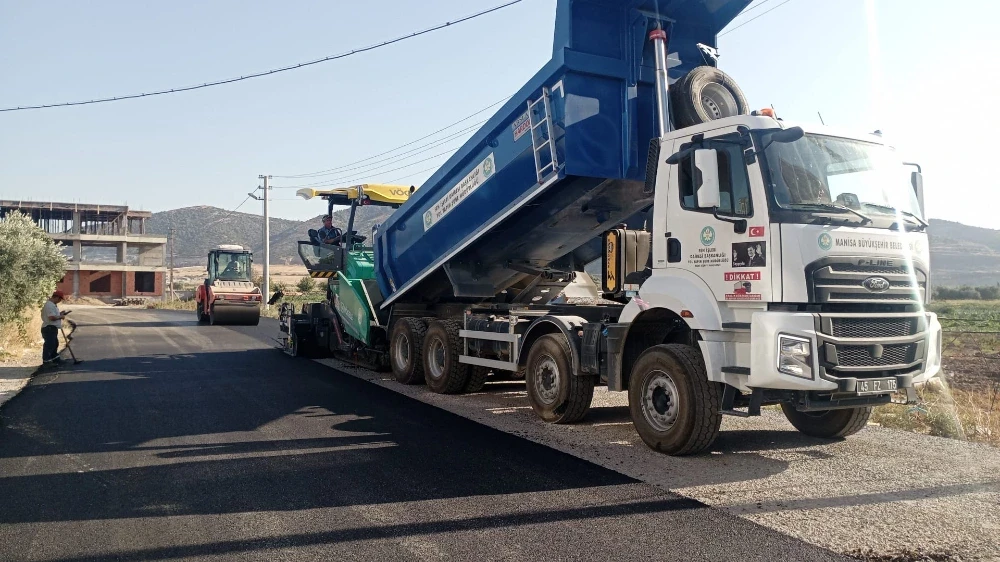 Manisa Büyükşehir’den 13 Bin Ton Asfalt ve 55 Km Yol Çalışması