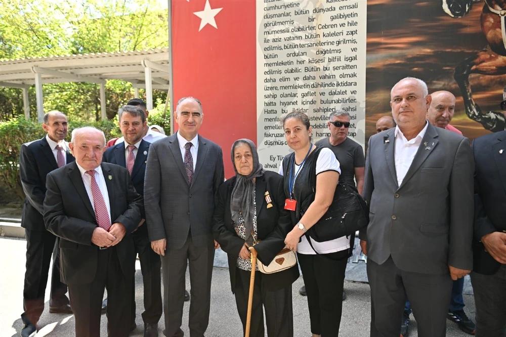Manisa’da Gaziler Günü’nde Şehit Yakınları ve Gaziler Onurla Anıldı