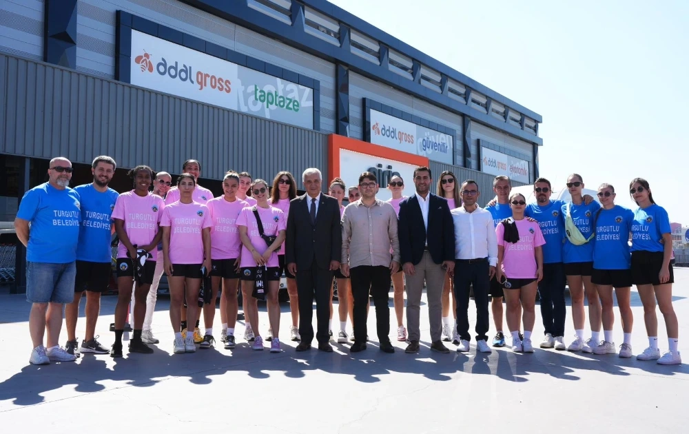 Turgutlu Belediyesi Kadın Basketbol Takımına Adal Gross’tan Göğüs Sponsorluğu
