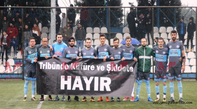 1965 NURLUPINARSPOR’DAN ANLAMLI PANKART