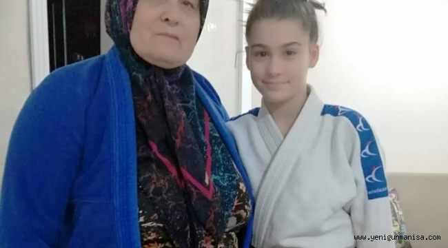 YUNUSEMRELİ SPORCUYA BABAANNE DESTEĞİ