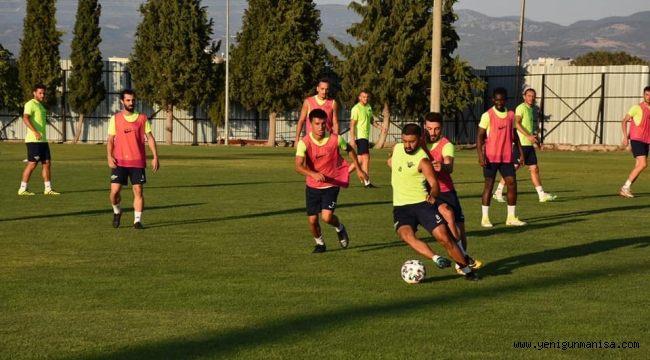 AKHİSAR İÇ TRANSFERDE DÜĞMEYE BASTI