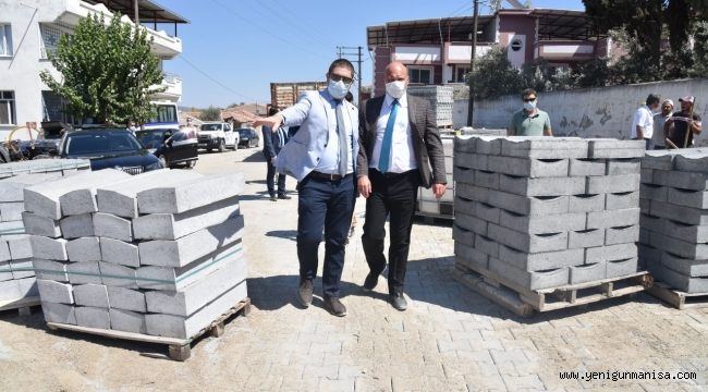 Muhtar Çelik, “Bu yol 40 yıldır böyle güzel hizmet görmedi”
