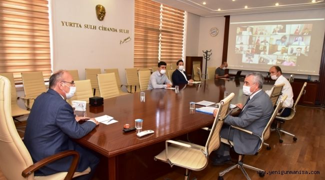 Vali Karadeniz Başkanlığında Kaymakamlarla Toplantı Yapıldı